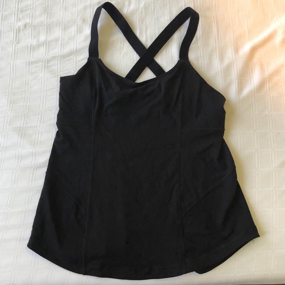 Lululemon yoga top crisscross back built in bra